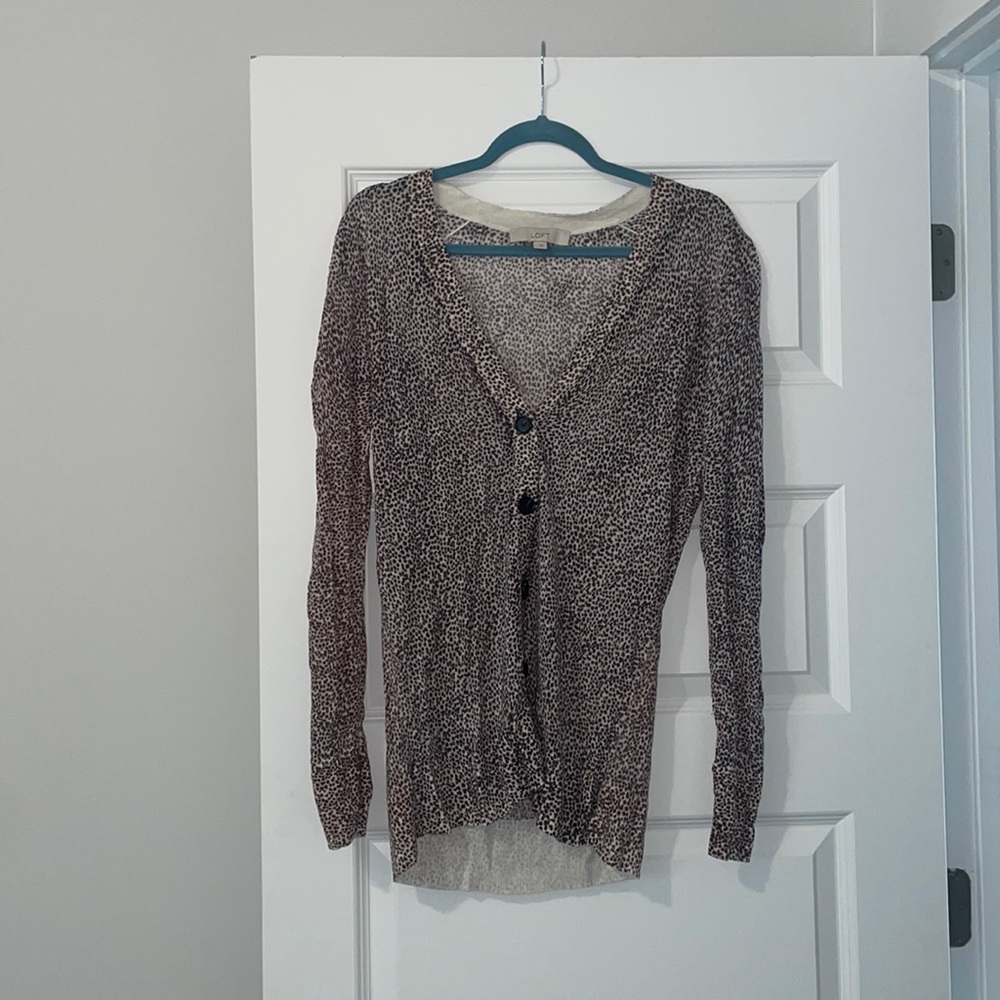 Loft leopard print long sleeves tunic top